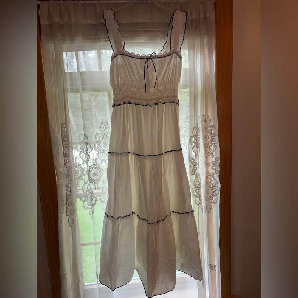 Francesca's Collections White Maxi Dress with Black Trim